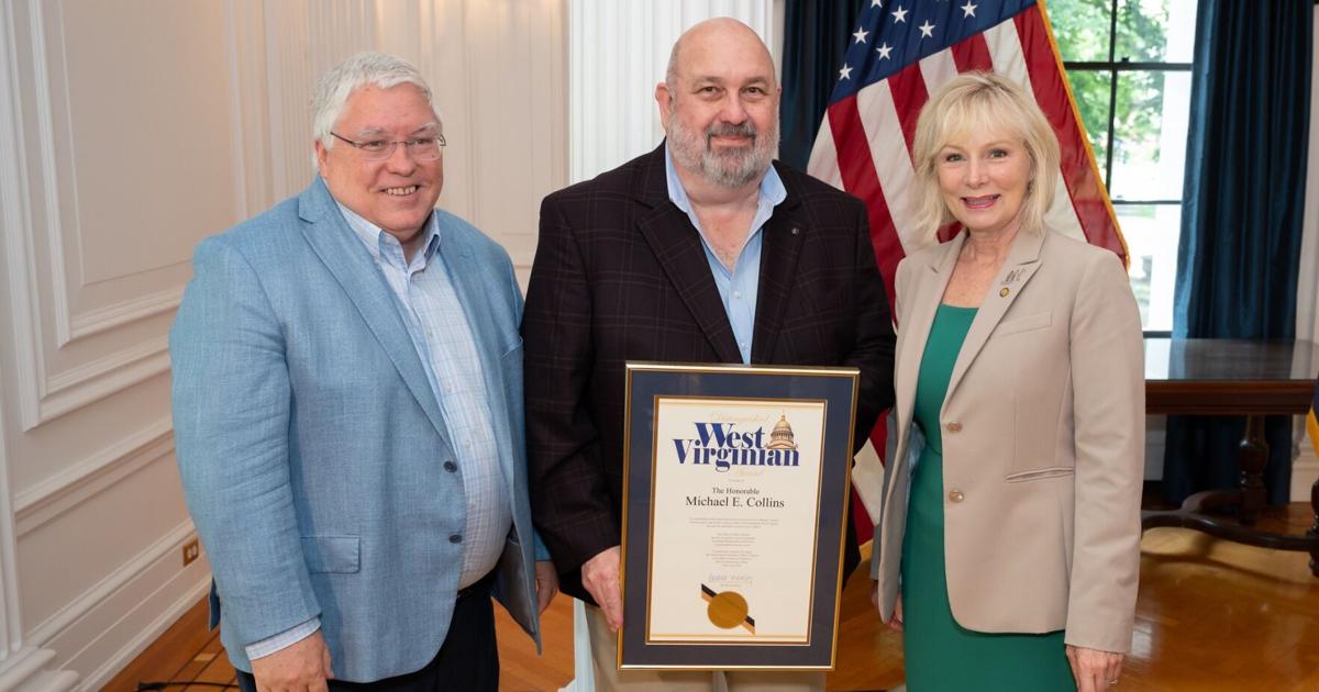 Bram Stoker Award-winning author receives Distinguished West Virginian Award | Features/Entertainment